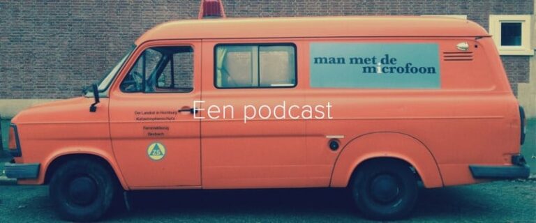 De bus van podcast Man met de microfoon